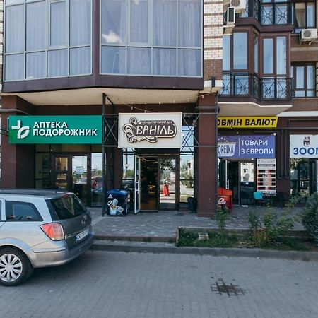Atlant Luxury Family Apart Поряд З Тц Депот, Безконтактне Заселення Chernivtsi Bagian luar foto